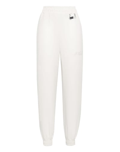 Broek Signature