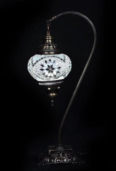 Turkse lamp - tafellamp met mozaïek glas - hoogte 39 cm - E-14 fitting en handgemaakt design
