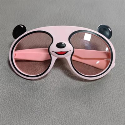 Grappige Panda Zonnebril Schattige Cartoon UV400 Bescherming Siliconen Kinder Zonnebril Voor Jongens Meisjes Buiten Zonnebrillen 1PC white