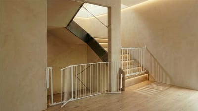 Safetots Overlooptraphek, Wit, De Oplossing voor Trappen, Meerdere Panelen tot 200cm en Schroefhek, 67cm - 105,5cm
