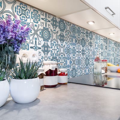Zelfklevende tegelmuurstickers voor keuken en badkamer - 60 Carmena Azulejos cementtegelstickers - 60 stickers, 20x20cm
