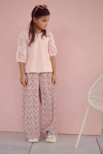 Nono Tina Lace Top With Puffed Sleeve Tops & T-shirts Meisjes - Shirt - Lichtroze - Maat 134/140