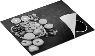 Chefcare Inductie Beschermer Fruitmand op Zwarte Marmer - Fruit - Zwart Wit - 65x50 cm - Afdekplaat Inductie - Kookplaat Beschermer - Inductie Mat