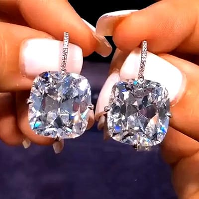 Huitan Luxe Witte Zirconia Dangle Earring Vrouwen Bruiloft Verlovingsfeest Vrouwelijke Elegante Accessoires Nieuwe Trendy Sieraden white