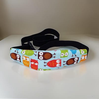Buggy Hoofdband Blauw Uil - Baby Hoofd Band - Bescherming - Inlegkussen - Kinderwagen – Blauw Uil design – Beschermende hoofdband voor baby’s – Comfortabel inlegkussen – kinderwagens – Zacht en veilig – Verstelbaar en wasbaar