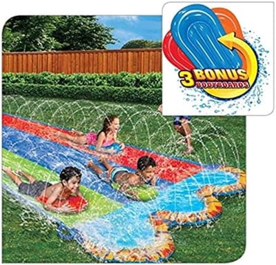 Drievoudige waterglijbaan voor kinderen, 5 meter lang, inclusief 3 opblaasbare bodyboards, geschikt voor leeftijd 5-12 jaar