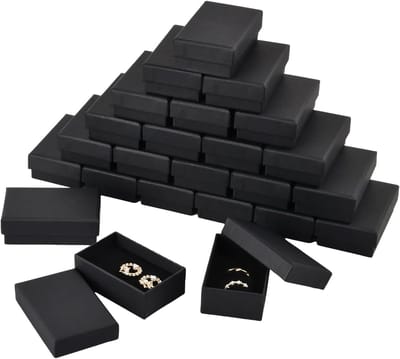 24 Stuks Zwarte Kartonnen Sieraden Dozen, Cadeau Dozen voor Sieraden, Organiser met Deksel en Schuim Inleg voor Kettingen, Armbanden en Ringen