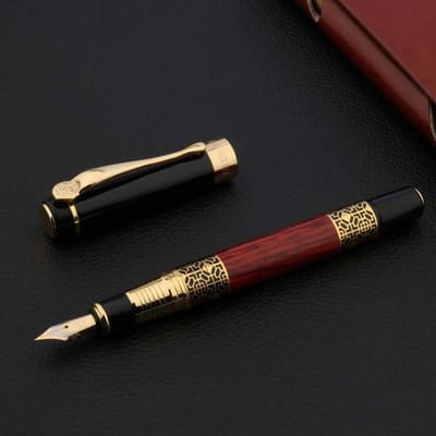 Hoge kwaliteit Carving Mahonie Luxe Business School Student Kantoorbenodigdheden Vulpen Nieuwe inktpen rood