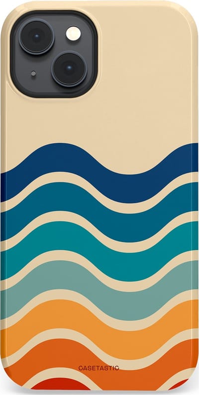 Casetastic hoesje geschikt voor Apple iPhone 14 Plus - MagSafe - Dubbellaagse bescherming - Nostalgische golven - Fashion Case - Zand Petrol Rood Oranje