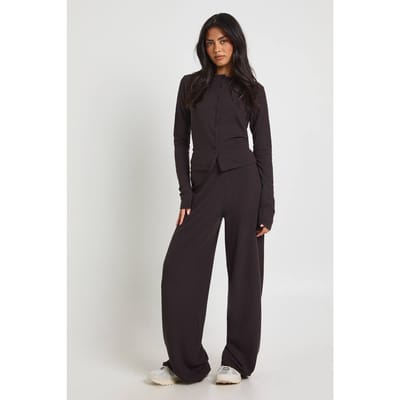 boohoo Dames Lange Geribbelde Doorknoop Top Met Lange Mouwen En Wijde Pijpen Broek Co-ord Set | Chocoladebruin | Maat: 42