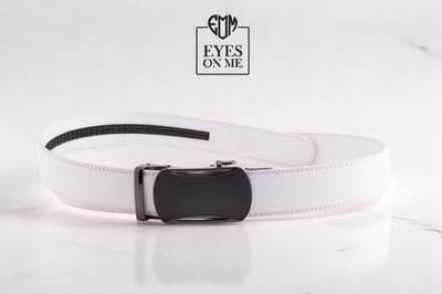 Witte lederen riem zonder gaatjes met automatische gesp voor heren ( model L049 )