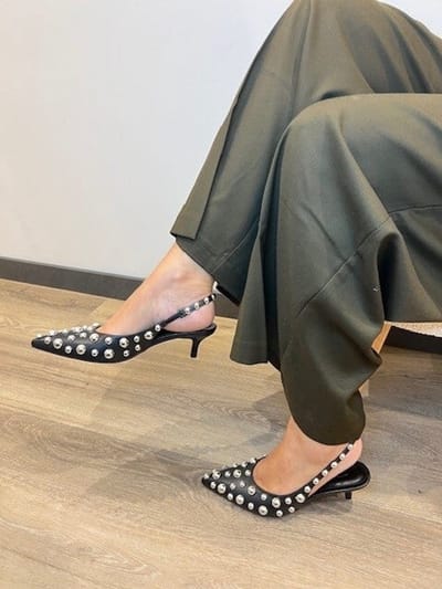 Barla Shoes - Cindy - Slingbacks met Studs - Zwart