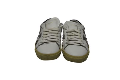Saint Laurent Paris SL/06 Metallic Stars Lage Sneakers in Witte Leer