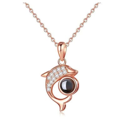 Rose Goud Diamanten Dolfijn 100 Talen Ik Hou Van Je Ketting - Rose Goud Kleurig Ketting -  I Love You Ketting - Cadeau TIP - LIMITED EDITION