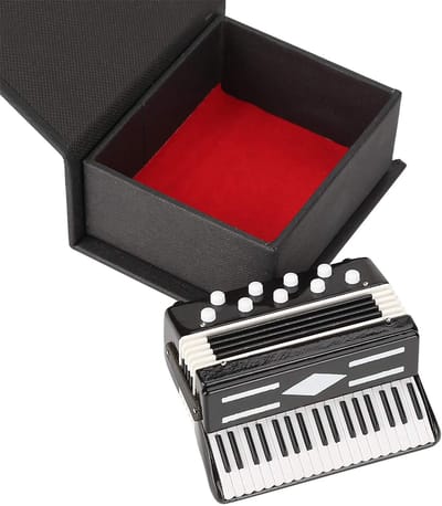 Dailygoods- Miniatuur Accordeon - Decoratieve Ornamenten - Woondecoratie - Handgemaakt - Kunststof/Metaal - 9x7.5x4cm - Decoratie