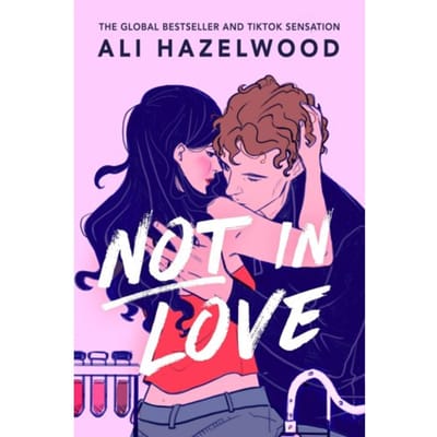 Niet verliefd door Ali Hazelwood Paperback Boek 9781408728901