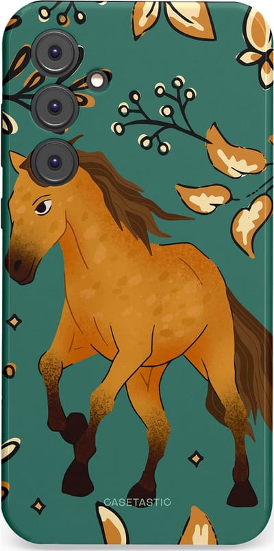 Casetastic Hoesje Geschikt voor Samsung A35 - Stijlvolle Beschermende Duo-layer Case - Groene bruine Paarden elegantie - Paris
