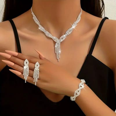 Bovista Ketting - Dames - Staal - Nep zilver - Met Hanger + Oorbellen + Armband