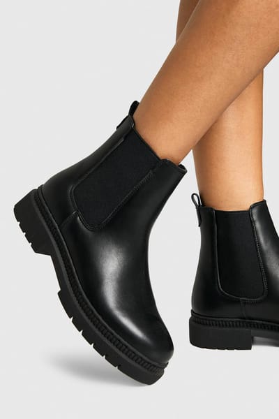 boohoo Dames Elastisch paneel tabdetail Chelsea-laars | Zwart | Maat: 40
