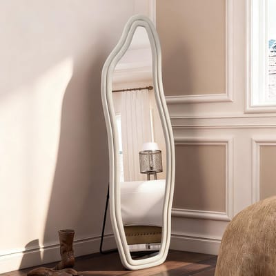 Staande spiegel 140×45cm – normaal, gebogen aan de voorkant, wit fluwelen frame – perfect voor een volledige lichaamsweergave en outfitcheck