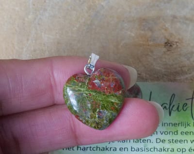Unakiet Hart Hanger, edelsteen - Perfect cadeau voor mannen en vrouwen - Inclusief uitleg - Spiritueel - Unakite - Balans - Inzicht - Innerlijk kind - Kalmte - Aarding - 100% NATUURLIJK