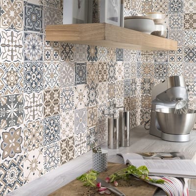 Zelfklevende muurtegelstickers voor keuken en badkamer - 60 Sirtori cementtegelstickers - 60 stickers 10x10cm