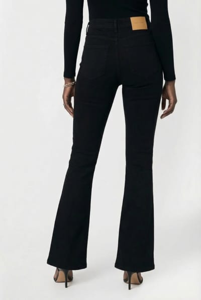 RAIZZED Sunrise Black Maat: W23L32 | Flared Jeans Outlet | Dames | Zwart