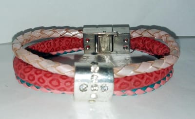Authentieke armband met 3 rijen leer, slider en magneet slot