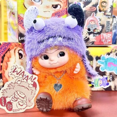 Mooie WAKUKU Collectie: Verrassingsdoos met knuffel, met grappig en trendy design, voor kinderen, meisjes en feestelijke cadeaus
