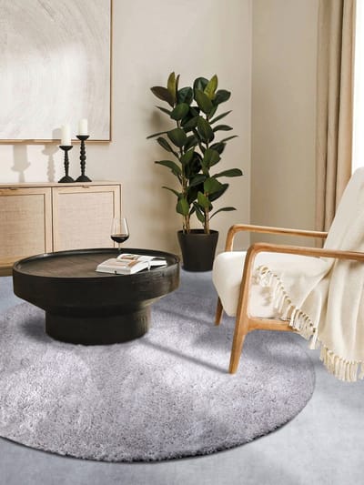 Flycarpets Olaf Rond Vloerkleed Hoogpolig - Zilver / Grijs - Zacht Tapijt Woonkamer - ∅ 160 cm
