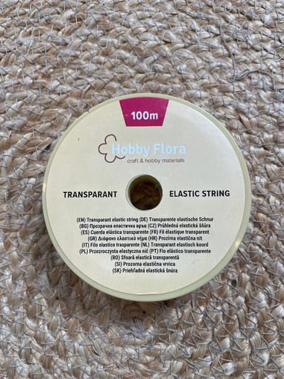 Sieraden elastiek voor sieraden en armbanden rond 0,6 mm - 100 meter op een rol!! Goede kwaliteit - Zeer sterk - Elastisch transparant rijgdraad – Kralen rijgen voor armbanden – Elastiek – Hobby draad – DIY - DH collection