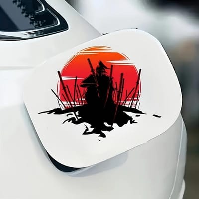 Samurai Onder Rode Zon Vinyl Auto Sticker - Cartoon Anime Thema, Decoratieve Sticker voor Carrosserie, Krasbeschermer, Muurachtergrond, en Meer 14cm/5.51in*12cm/4.72in black
