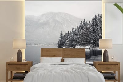 Behang - Fotobehang Water - Winter - Natuur - Dennenboom - Breedte 260 cm x hoogte 260 cm