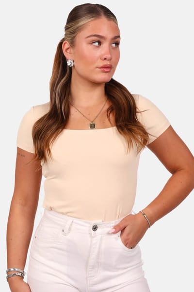 Getdrezzed Body - Maat: L - T shirt met vierkante hals beige
