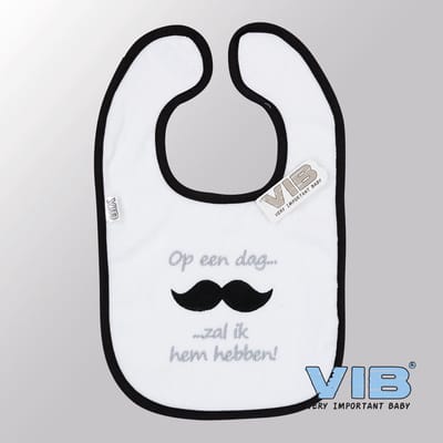 VIB® - Slabbetje Luxe velours - Op een dag zal ik hem hebben (SNOR) (Wit) - Babykleertjes - Slabbetjes - zwangerschap aankondiging - baby aankondiging