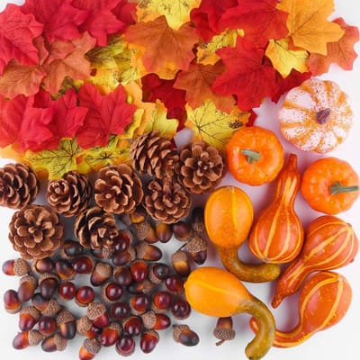 96 Stuks Herfstdecoratie met Nep Pompoenen, Dennenappels, Herfstbladeren en Eikels voor Feestelijke Versiering en Halloween- en Thanksgiving-Feesten