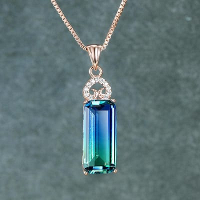 Europese en Amerikaanse Dames Eenvoudig en Veelzijdig Licht Luxe Hartvormig Vierklauw Rechthoekig Toermalijn Ketting gray