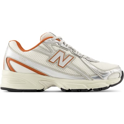 New Balance Grade Boys 740 Lace Silver Metallic Size: 37 | Shoes Outlet | Unisex | Zilver