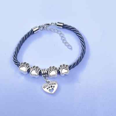GoedeDoelen.Shop | Hippe armband Best Friend Dog grijs | Satijnen Koordarmband | Polsmaat 17 CM | Armband Met Hondenpootjes | Unisex Armband | Vriendschapsarmband | Paws | Rescue Paws | Statement Armband | Cadeau | Wellness-House