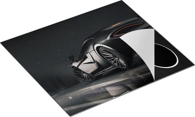 Chefcare Inductie Beschermer Zwarte Sportwagen Auto nabij een Stad - 60x50 cm - Afdekplaat Inductie - Kookplaat Beschermer - Inductie Mat