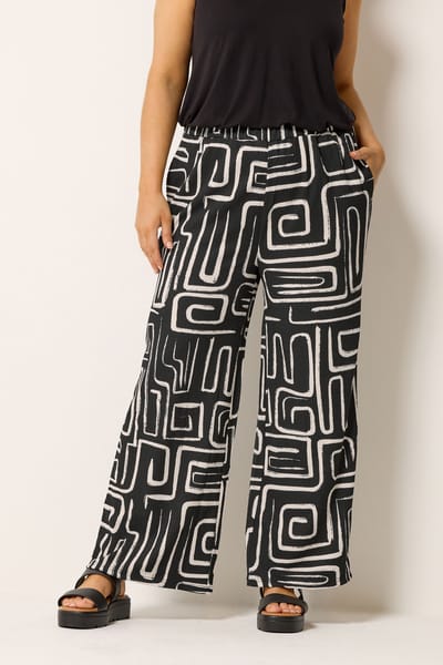 Yours Zwarte Abstracte Crinklebroek Met Wijde Pijpen Size 42