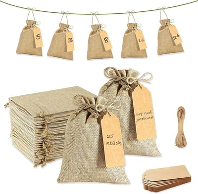 Kerstmis - Kerstversiering - Adventskalender zakjes - Adventskalender Diy - Adventskalender Zelf Vullen - 25 jute zakjes - Jute zakjes - 14 x 10 cm - met 25 labels + 10 m touw - voor het vullen van kerstcadeautjes en knutselwerkjes - Feestelijke deco