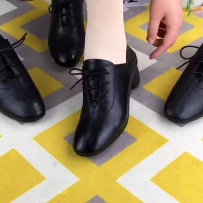 Hoge Hak Enkele Schoenen Jurchen Zacht Leer Nieuw Lente Nieuw Modieus Veelzijdige Leren Schoenen Middelhoge Hak Diepe Mond Dames Schoenen Moeder Schoenen 36