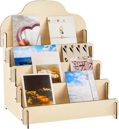 Houten tafelrek met 4 planken voor kaarten, brochures en knutselmaterialen - Draagbare organizer voor wenskaarten en presentatie, 34 x 29 x 26 cm