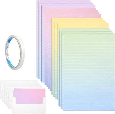 Kleurrijke 16-delige schrijfwaren set met 8 bijpassende enveloppen, inclusief gelinieerd papier in geel, paars, groen en roze voor creatief schrijven en brieven.