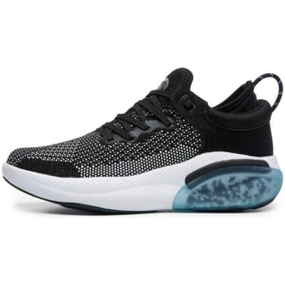 Chaussures de course d'été pour hommes coussin d'air femmes baskets Flying Weave respirant Fitness baskets de plein air chaussures de sport pas cher 37 blanc noir
