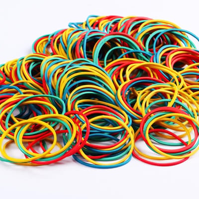 600 stuks elastiekjes, kleurrijke huishoudelijke elastiekkleuren, gemengd elastisch rubber, geschikt voor thuis, werk, kantoor en school, onmisbare elastieken