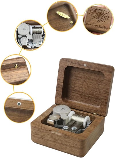 Houten Muziekdoos 'You Are My Sunshine' met Vintage Gravure - Cadeau voor Verjaardag en Valentijn