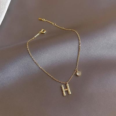 Nieuwe Eenvoudige H Letter Armband Ins Stijl Niche Design Persoonlijkheid Fijne Ketting Armband Koreaans Temperament Hoge Sfeer van Sieraden gray