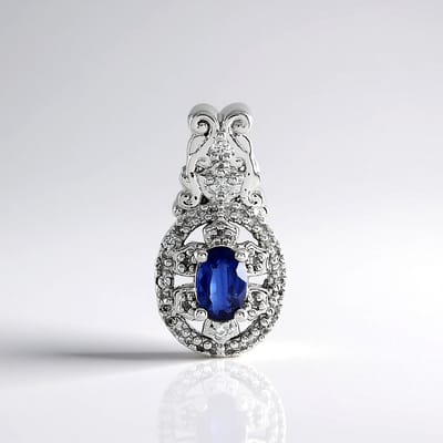 Cavill - Zilveren Hanger - 925 Sterling Zilver Platina Verguld - Blauwe Kyaniet 0,59 ct - 36 Zirkonia's - Elegante Dames Sieraden